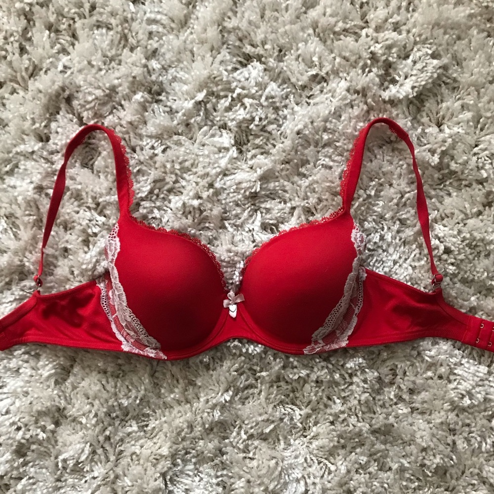 Victoria Secret bra